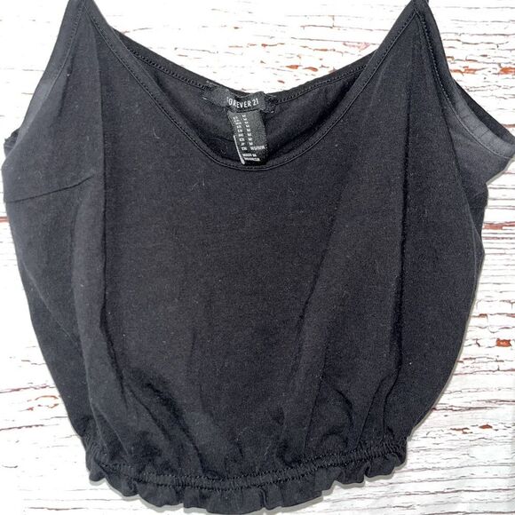 Forever 21 Cropped Black Spaghetti Strap Tank Top - Picture 4 of 4